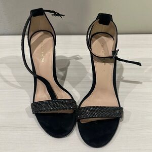 Pelle Moda black suede embellished heel size 7